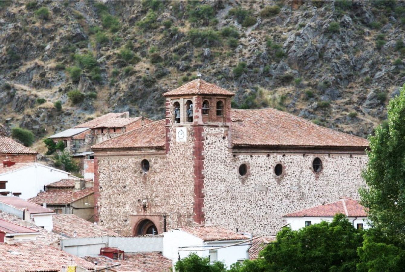 Iglesia San Miguel Noguera
